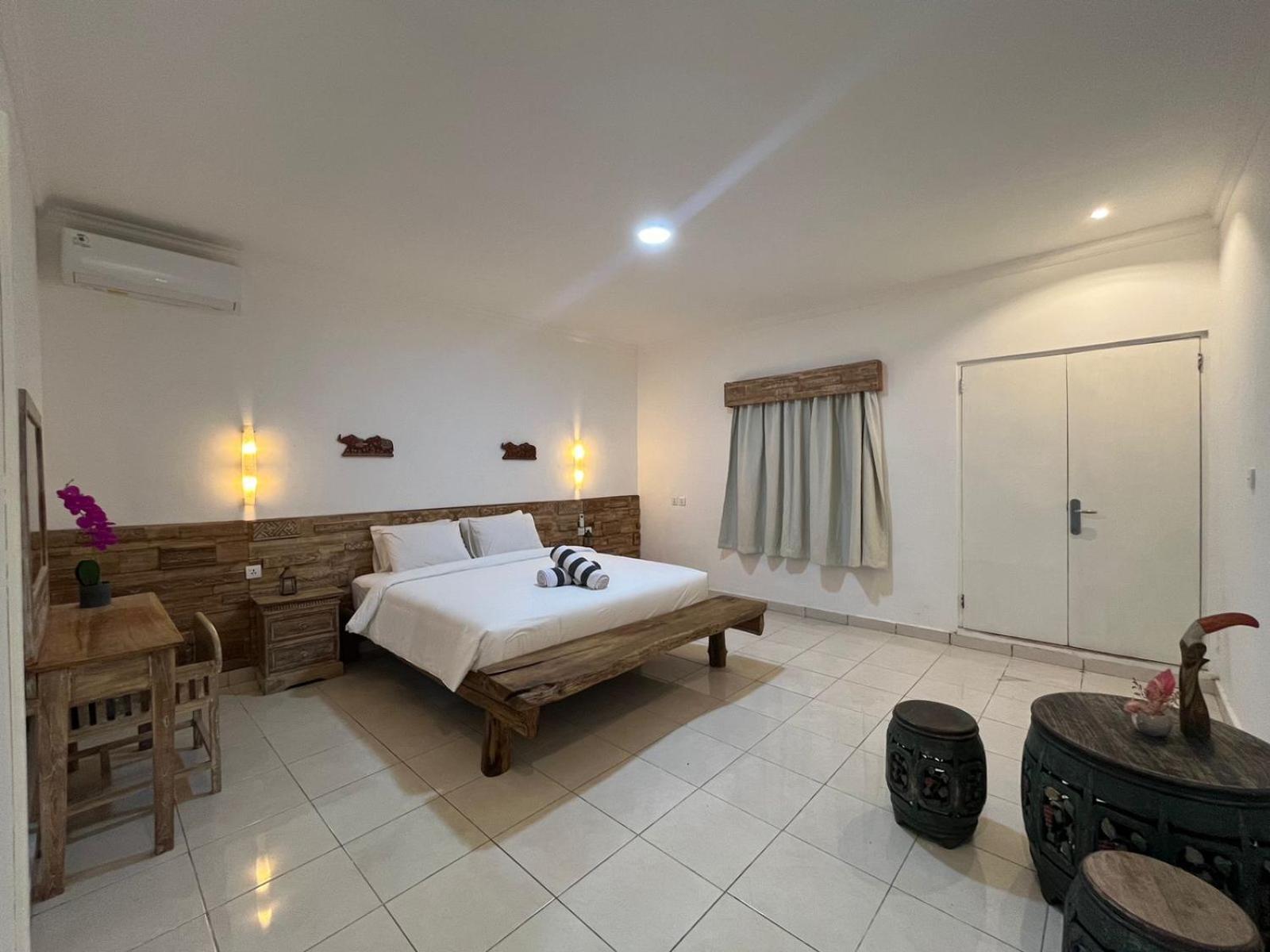 Appartement Lavender Star House à Kuta Lombok Extérieur photo