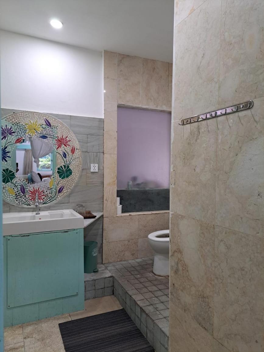 Appartement Lavender Star House à Kuta Lombok Extérieur photo